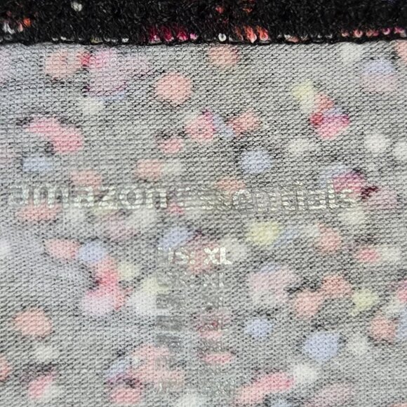 NWT Amazon Essentials Black Women's Relaxed-Fit Crewneck T-Shirt - Size XLarge - Picture 4 of 6